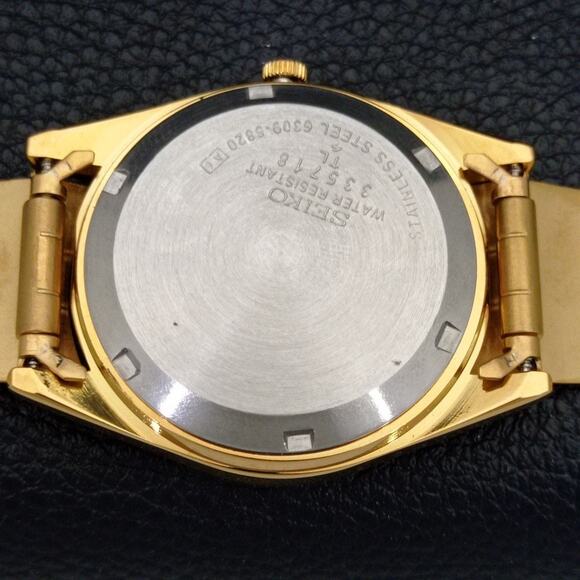 Vintage 1992 Seiko Automatic Mens Gold Watch W/daydate & Red accents - Picture 8 of 10